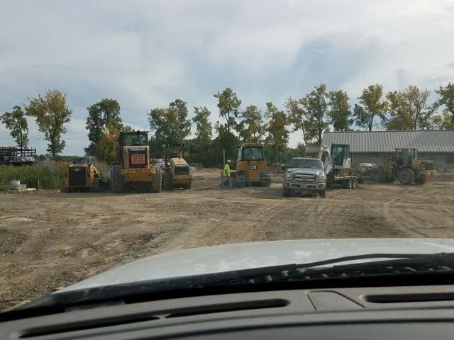KBK Landscaping fleet, trucks and equipment (photo 20)
